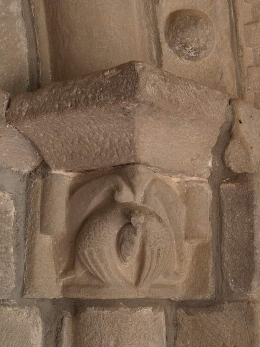 CAPITEL DEL LADO ESTE-AVES ENFRENTADAS
